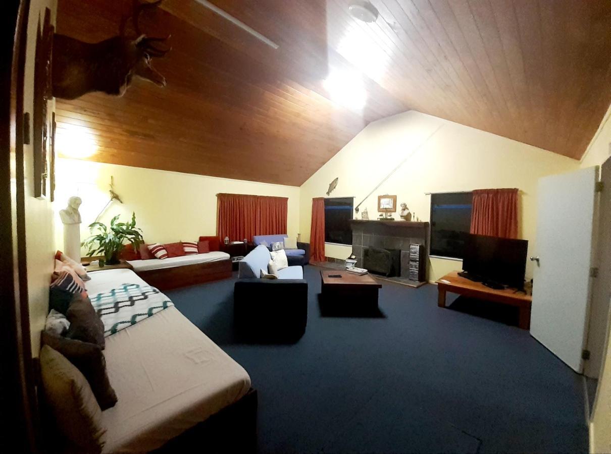 טוראנגי Tongariro River Retreat מראה חיצוני תמונה