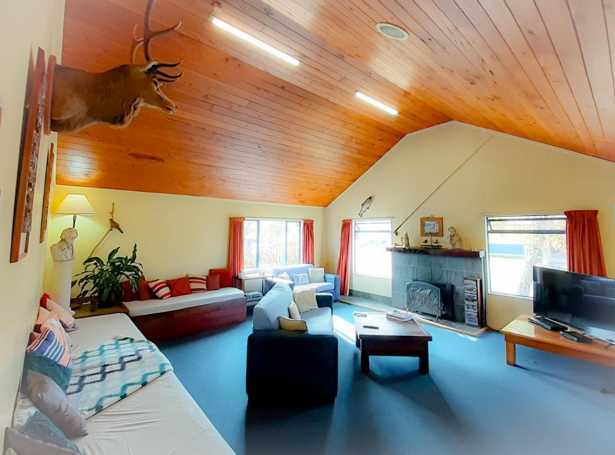 טוראנגי Tongariro River Retreat מראה חיצוני תמונה